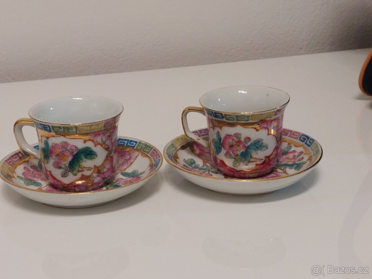 Čínský kvalitní porcelan