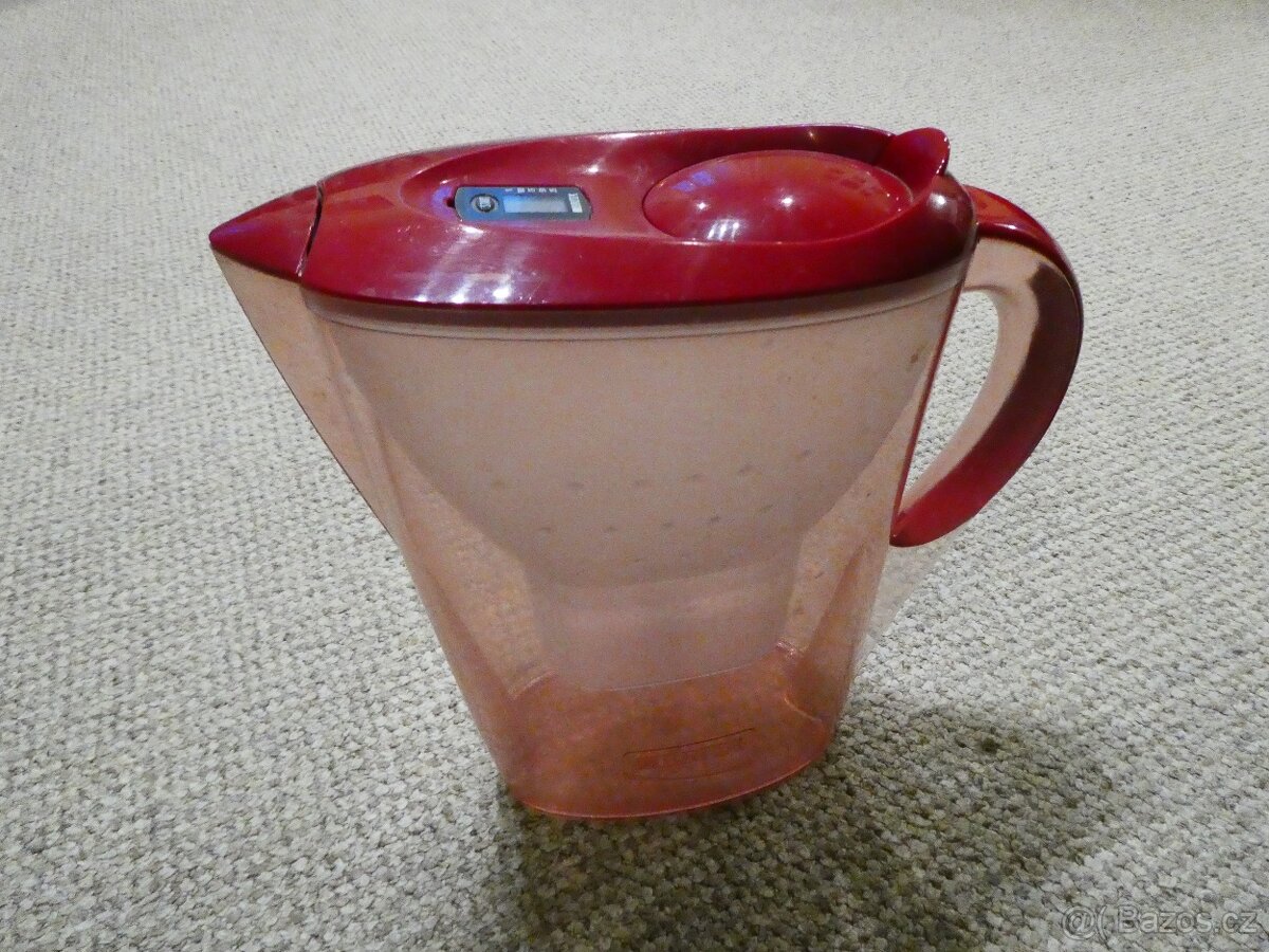 Filtrovací konvice Brita