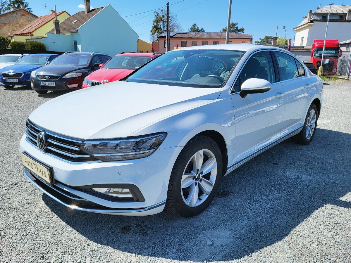VW Passat SEDAN 2.0 TDi BMT 110kW ELEGANCE - ČR - 1.majitel