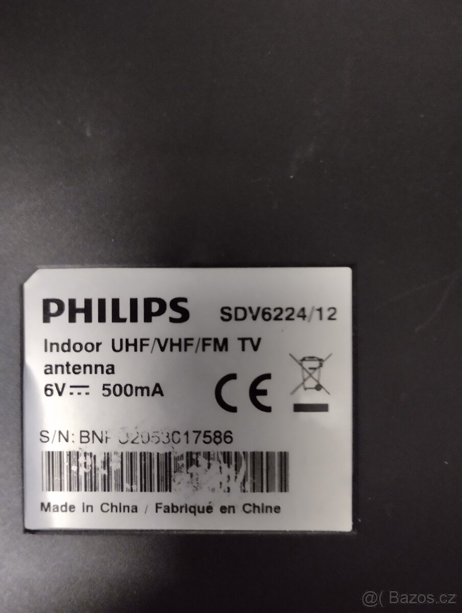 Prodám televizní pokojovou anténu Philips