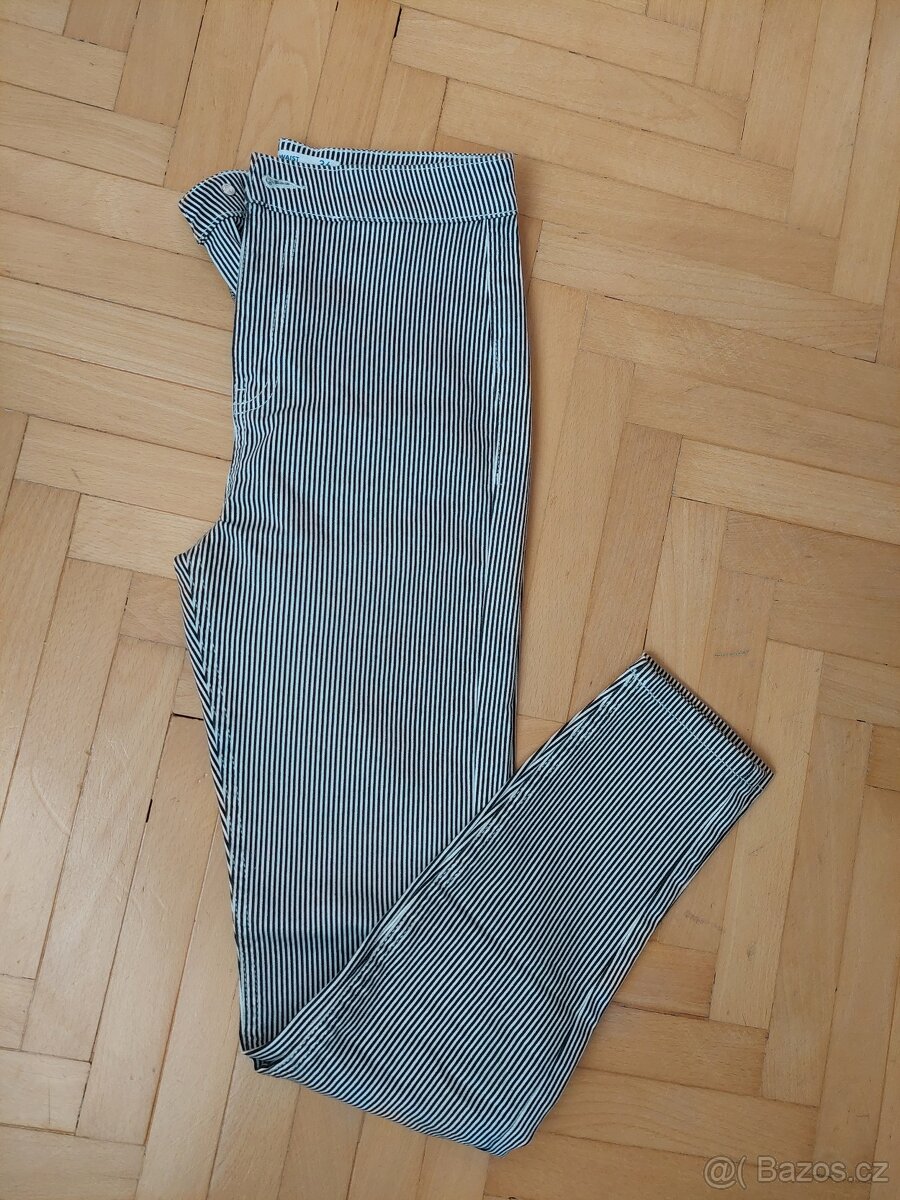 Dámské/dívčí skinny kalhoty vel.36 NOVÉ