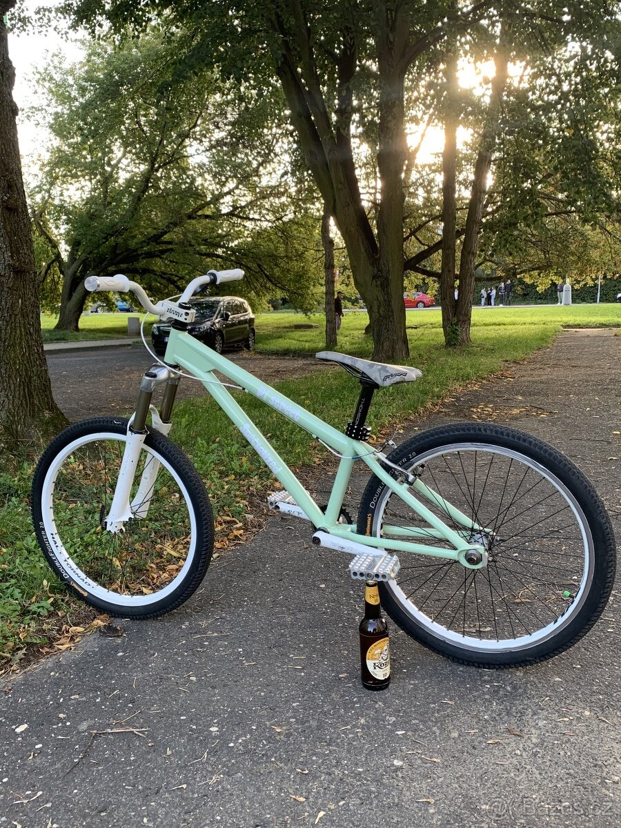 specialized p-street