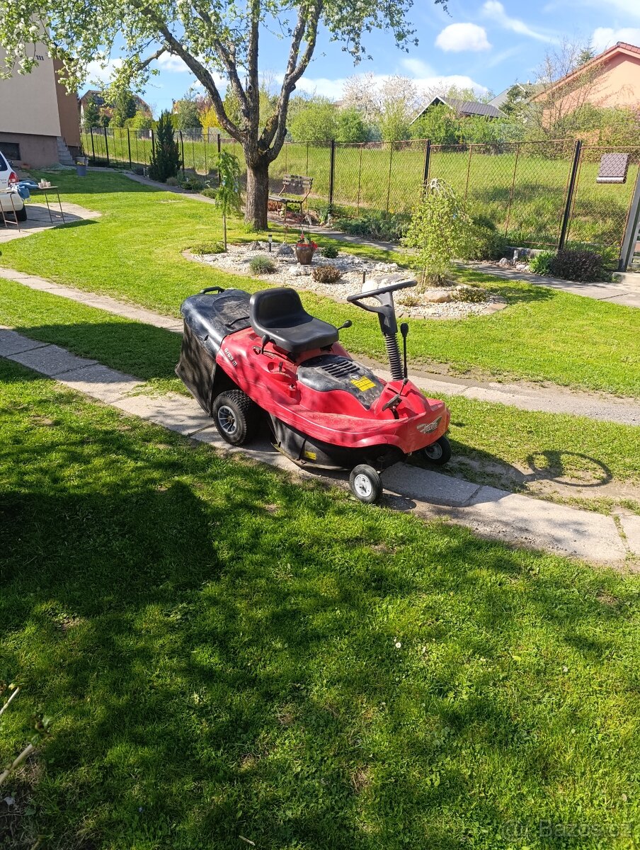 Sekací traktůrek
