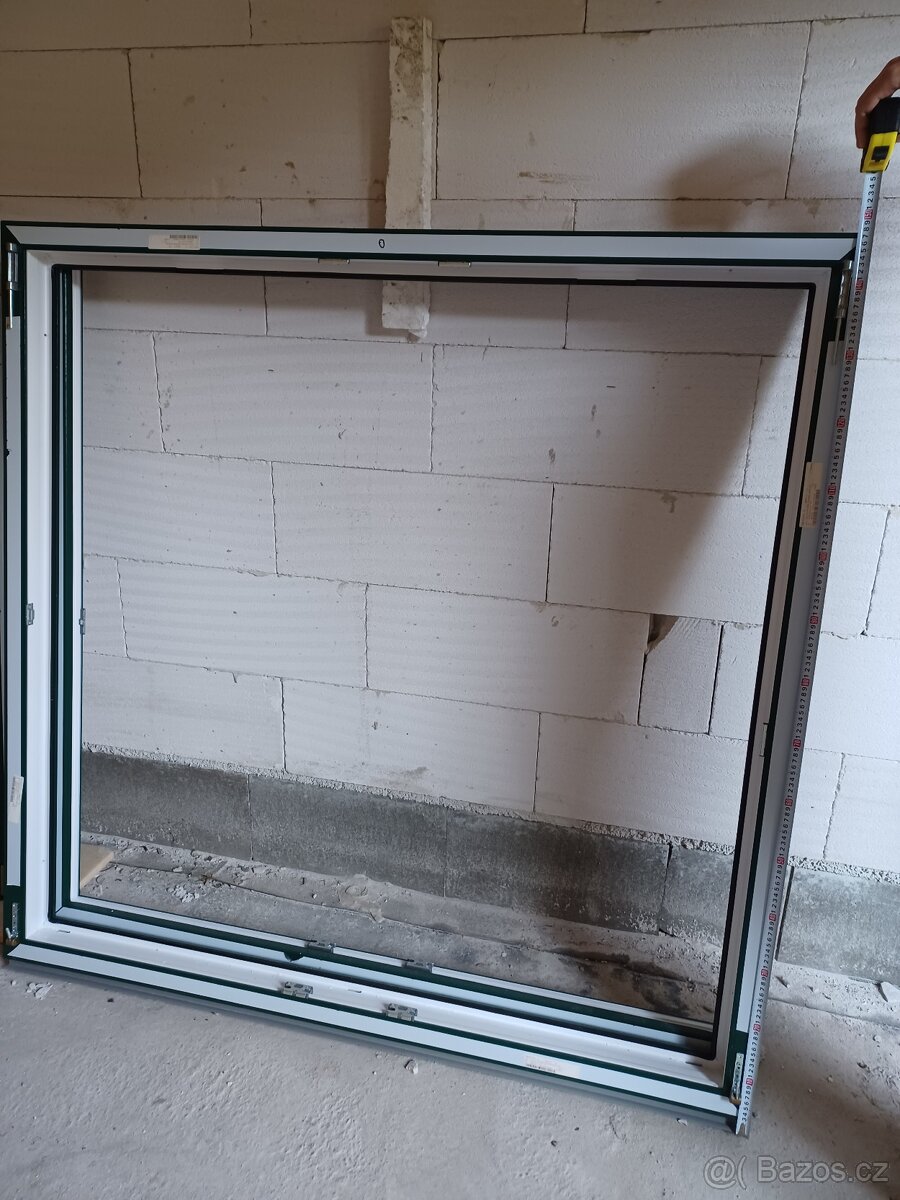 Prodám nová okna Salamander STREAMLINE, dvoukřídlo 150x150