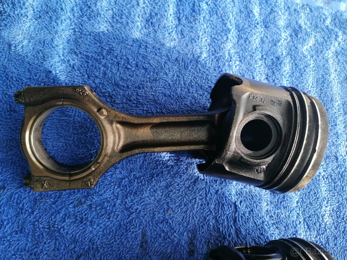 BMW 320D F31 B47 písty 843ME s ojnicemi STP 911