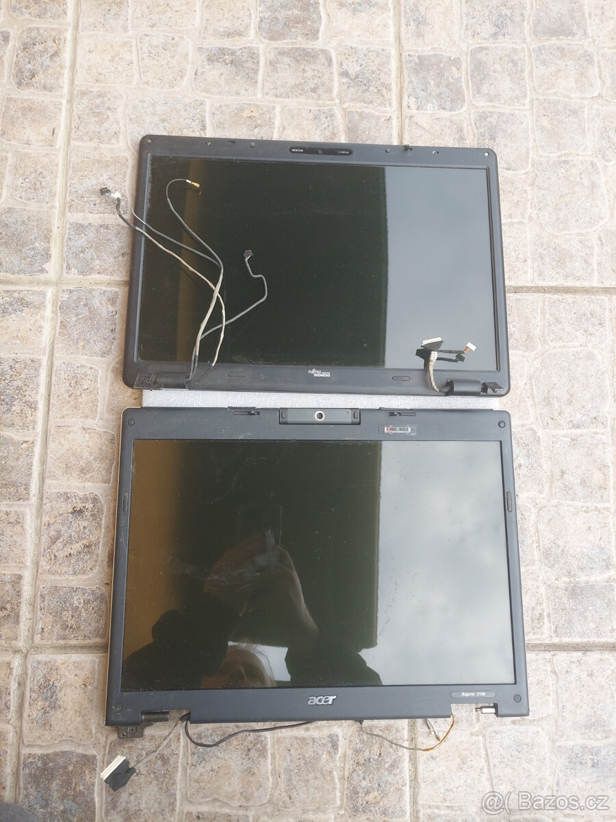 Displeje 15.4" 1280 x 800 CCFL (2ks)