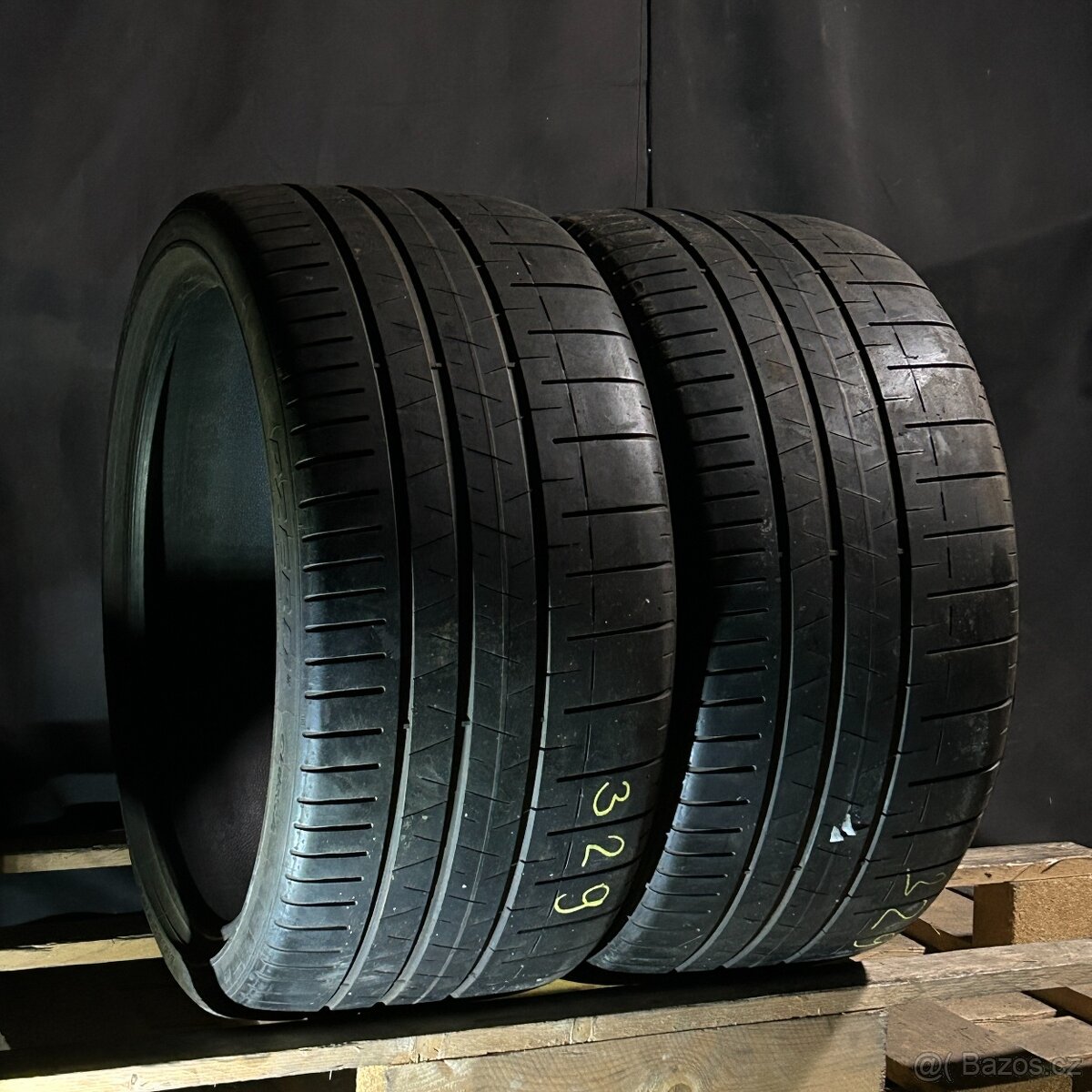 Letní pneu 315/30 R22 107Y Pirelli 4mm