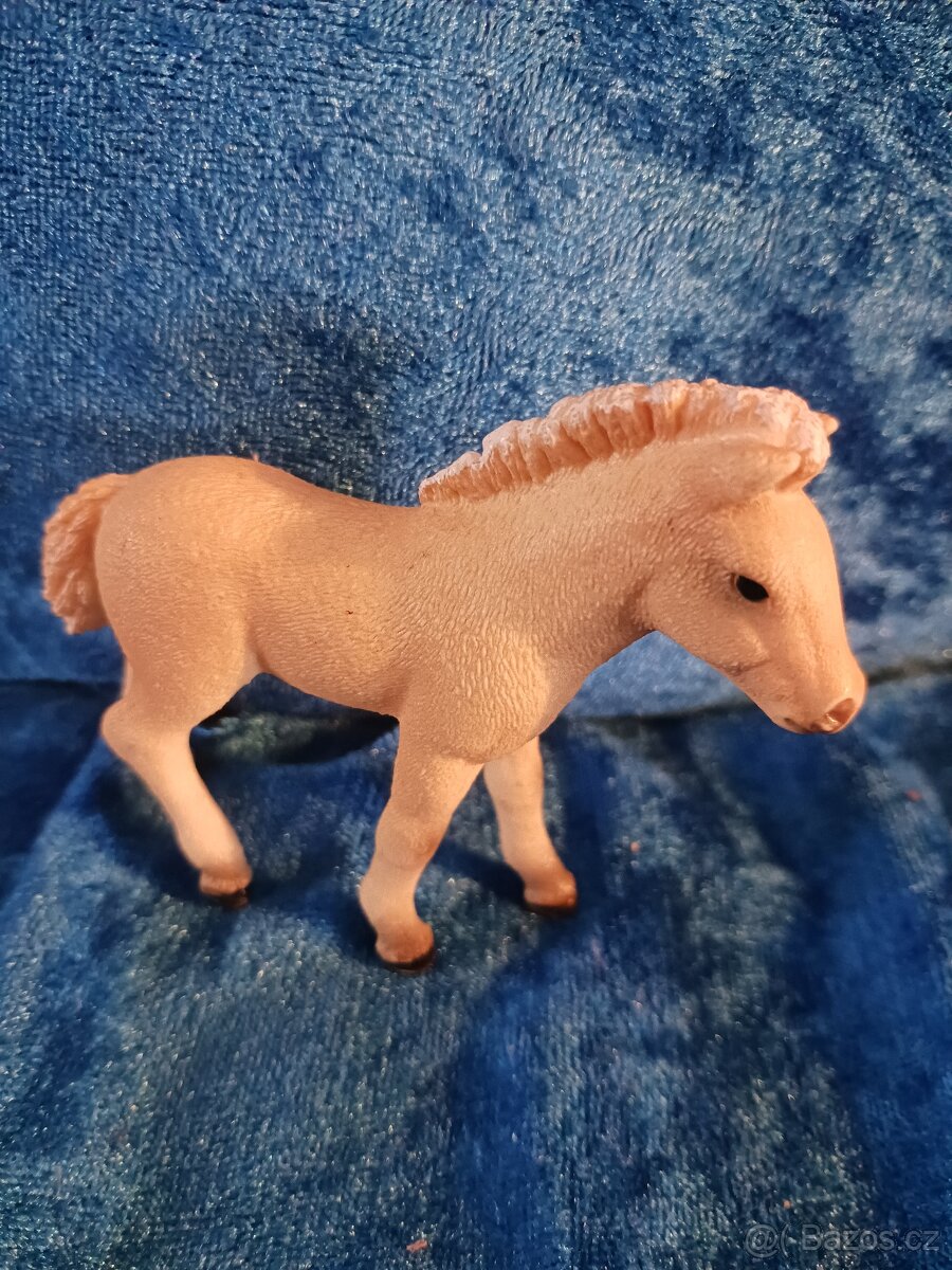 Schleich fjordske hříbě