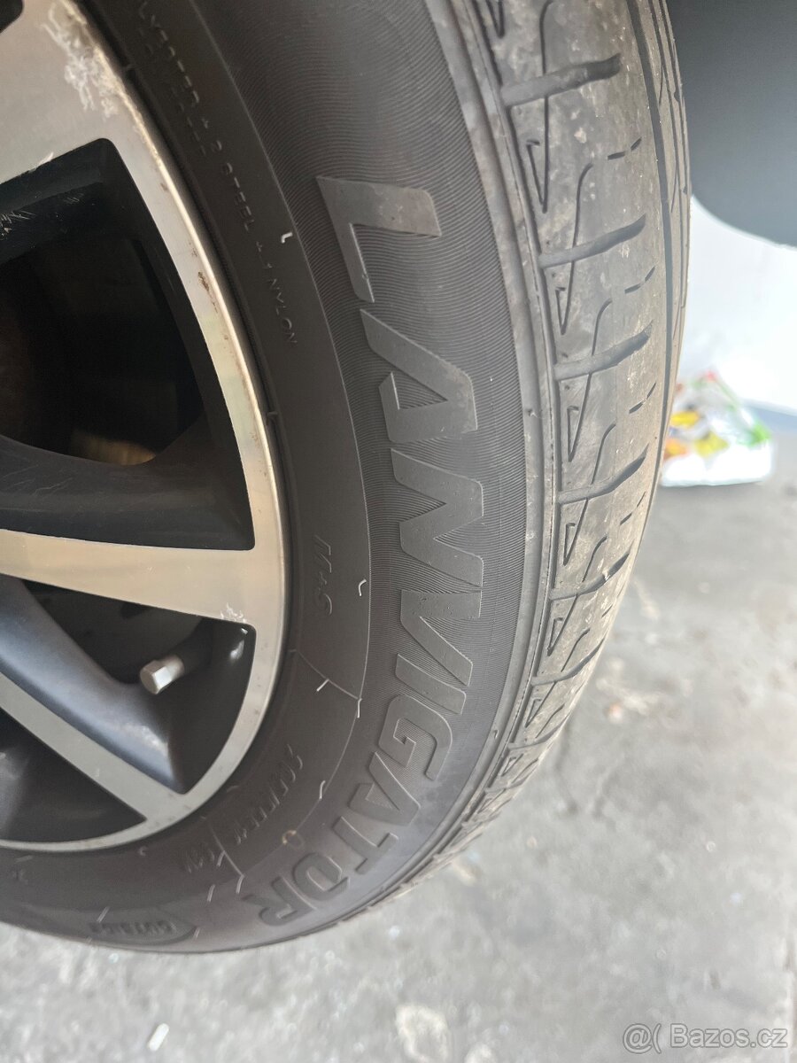 Letni 205x55r16