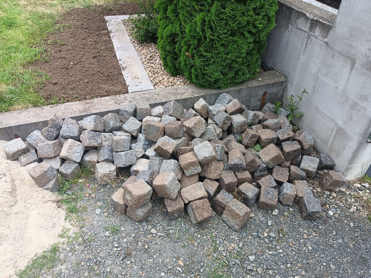 Žulové kostky