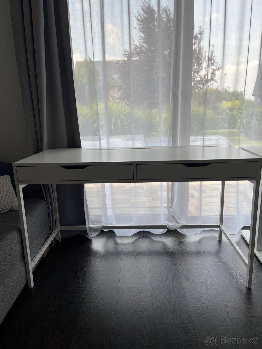 Ikea stůl ALEX