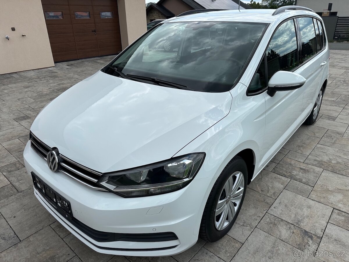 VW Touran 2,0TDi ComfortLine – 2017 – DIGI KLIMA, ACC, TAŽNÉ