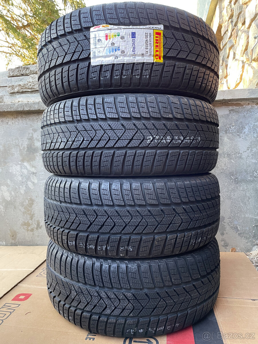 NOVÉ ZIMNÍ PIRELLI 235/45/18 98V XL FR 3PMSF DOT2024