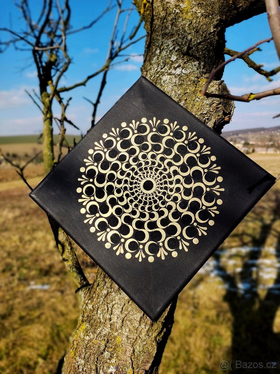 Mandala na plátně