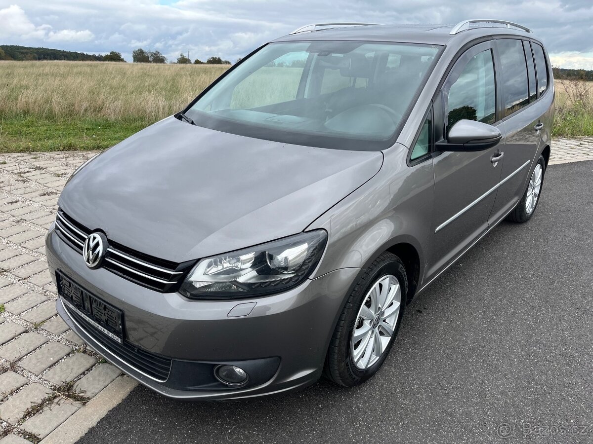 Volkswagen Touran 2.0 TDI 125kW Highline, DSG, tažné