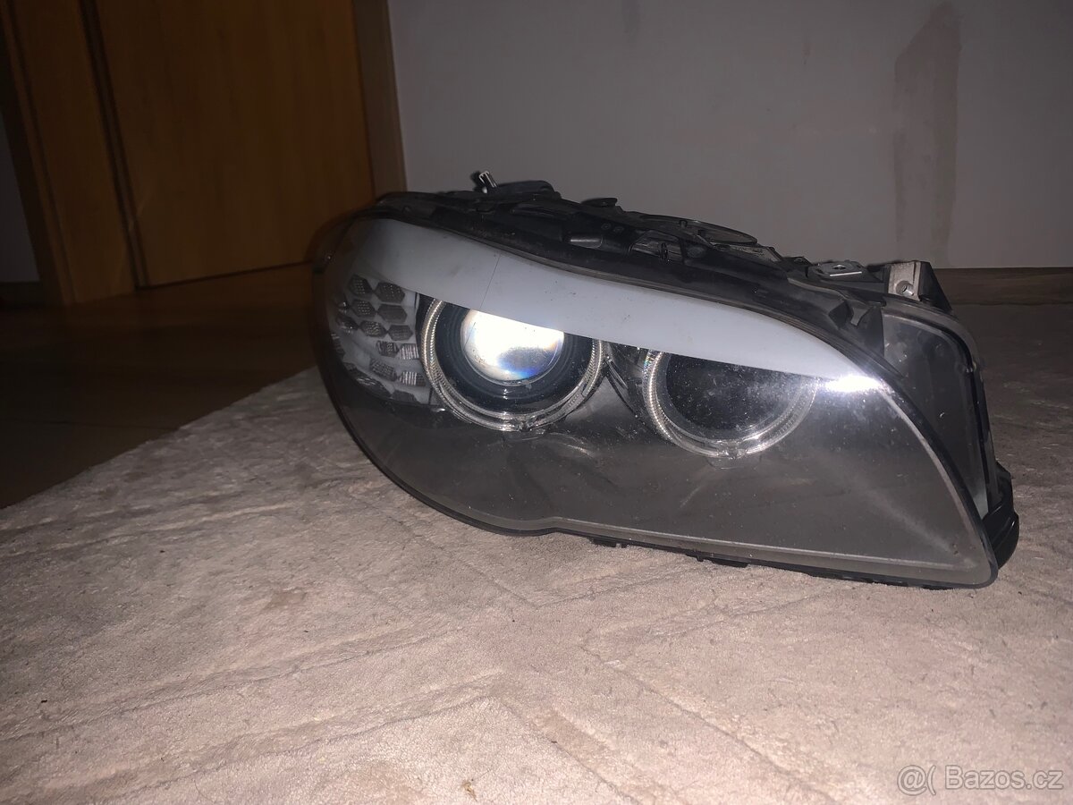 Přední světlo  BMW f10