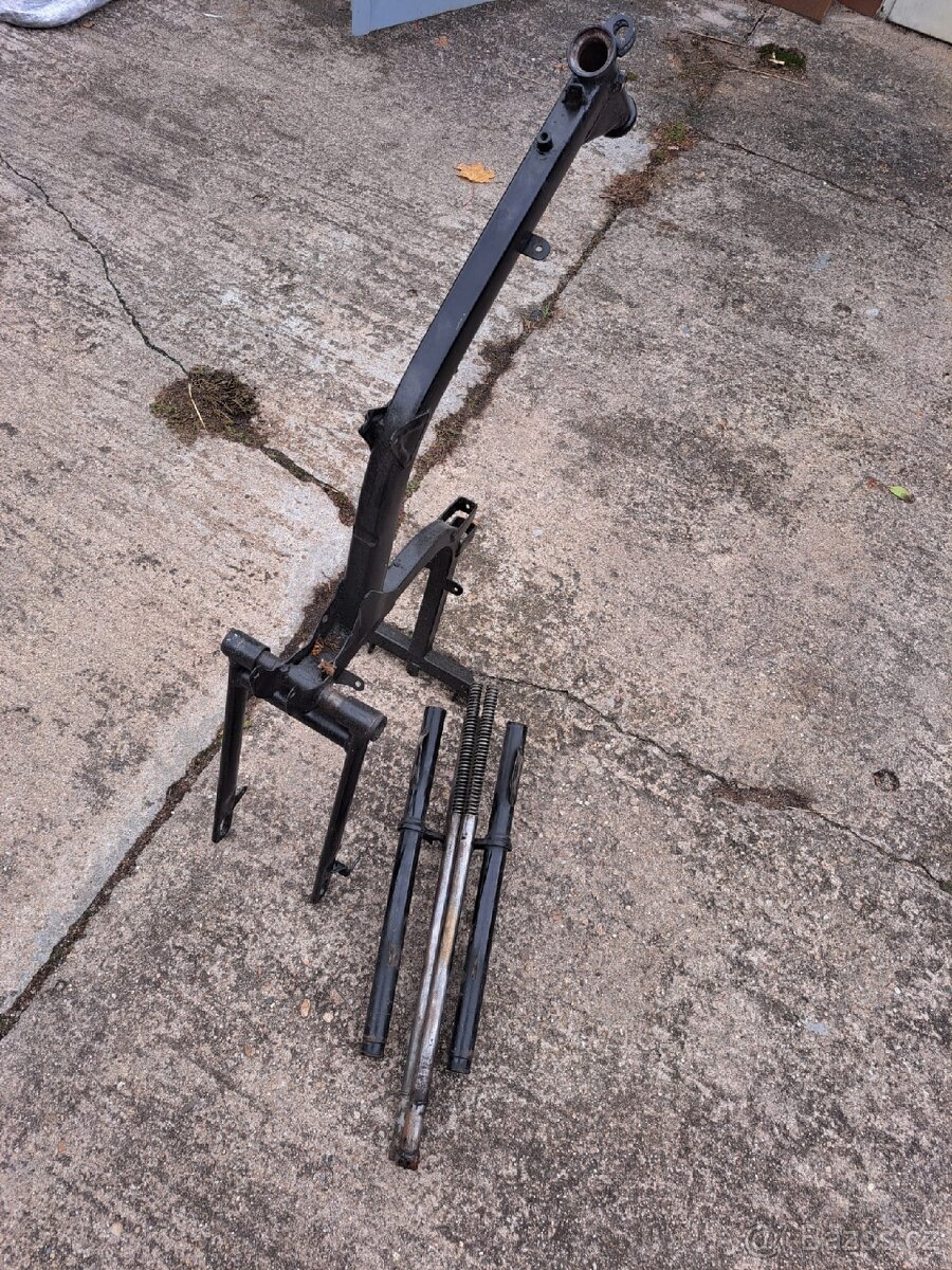 Jawa 23 mustang rám