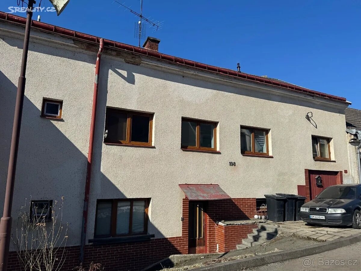 Prodej rodinného domu 594 m², pozemek 902 m² Žirovnice