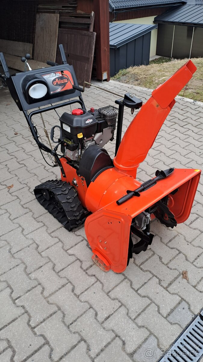 Pásová sněžná fréza Ariens