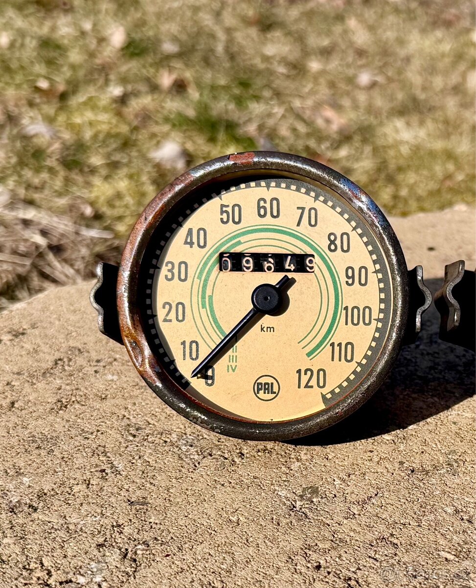 Jawa ČZ kývačka i půlbuben - tachometr PAL