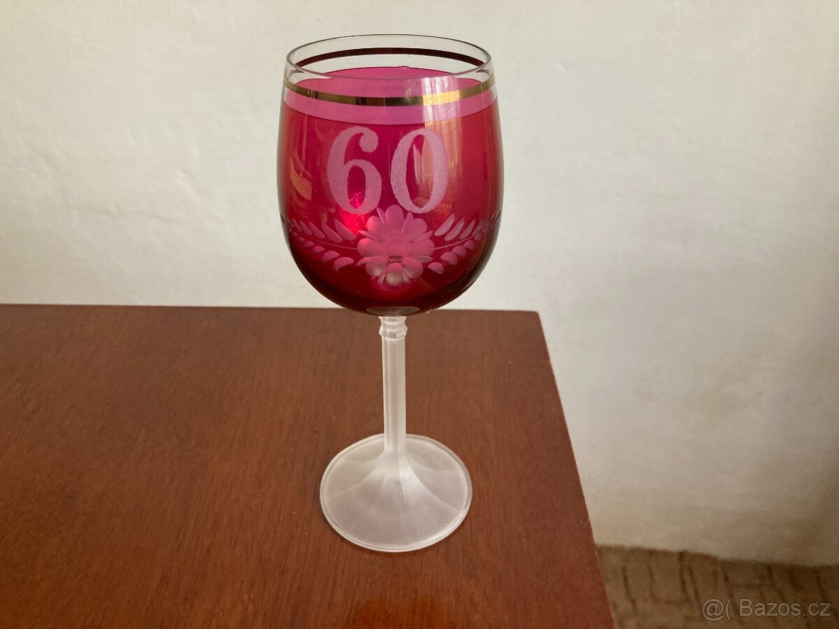 Skleničky na víno k jubileu - 60. a 70. narozeninám
