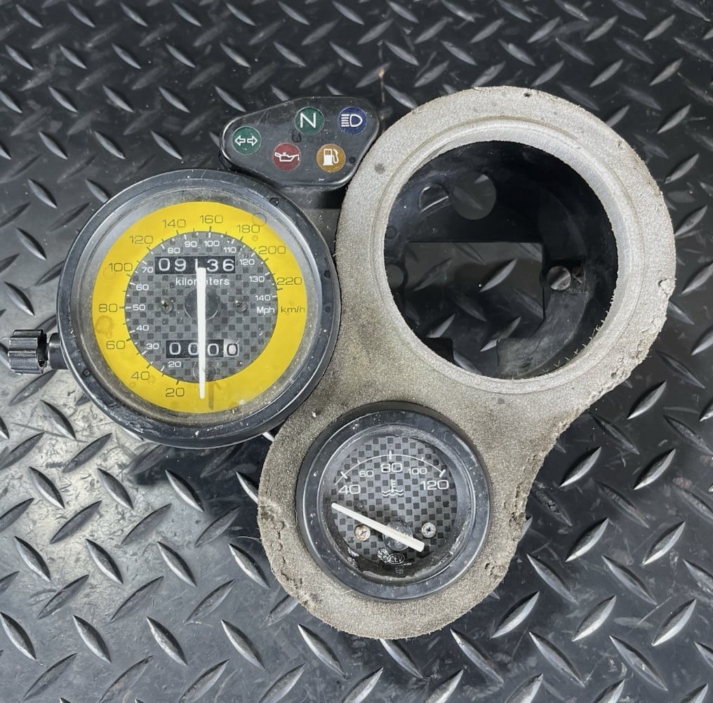 Cagiva mito 125 díly