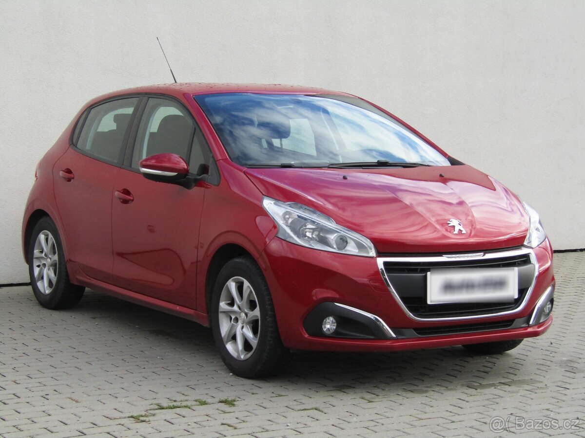 Peugeot 208 1.2i , 60 kW benzín, 2016
