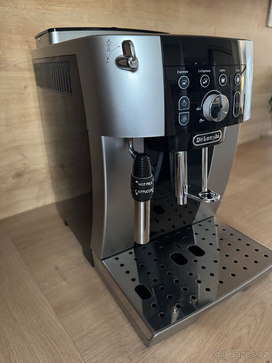 DeLonghi Magnifica S Smart (250.23.SB)