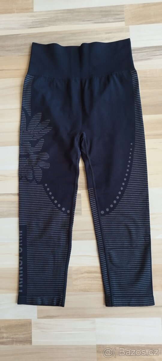 Legíny Lelosi move capri Transform vel. M