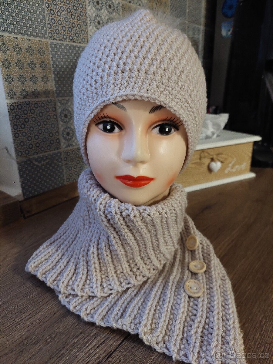 Set čepice s nákrčníkem