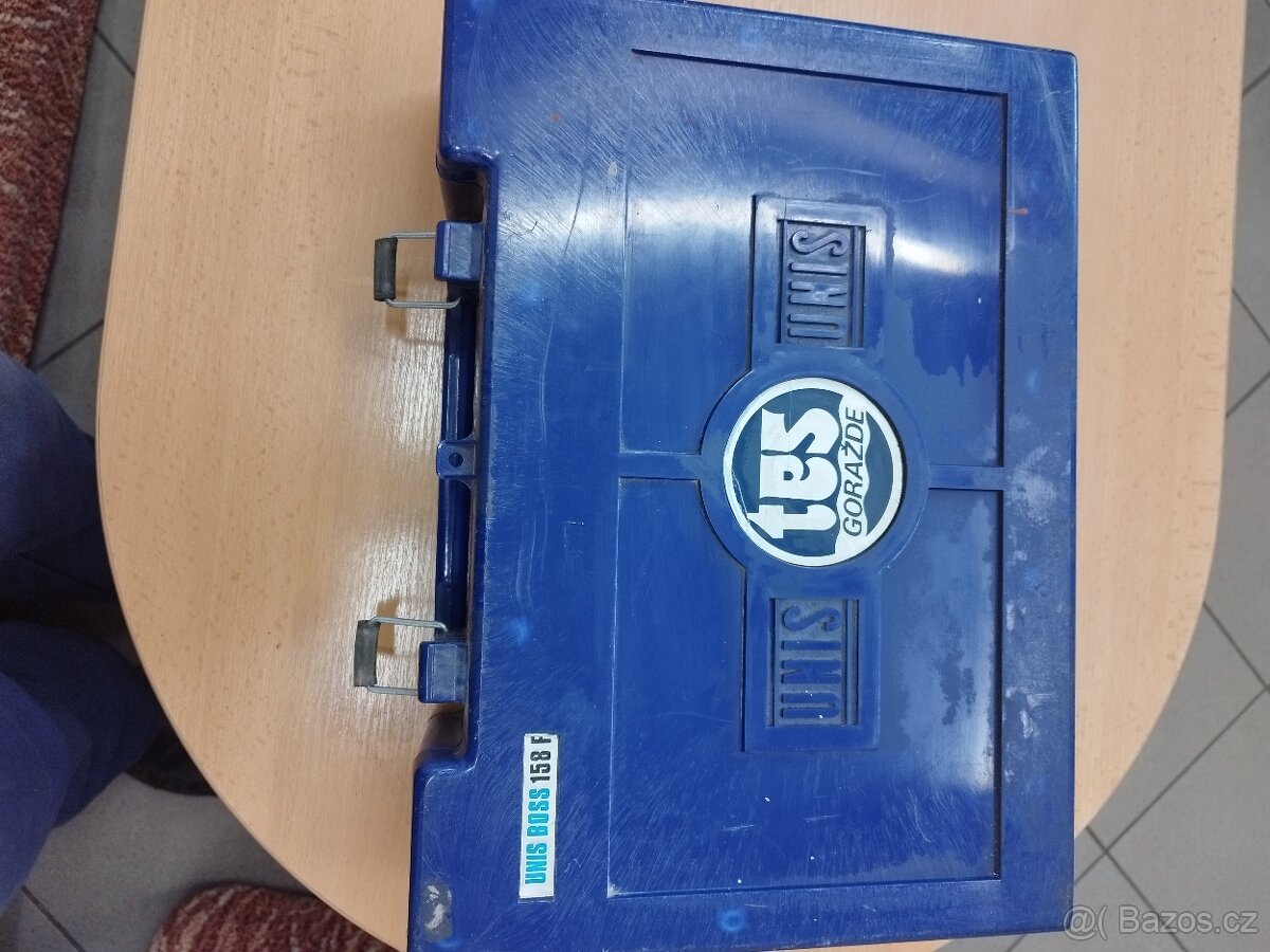 Nastřelovací pistole