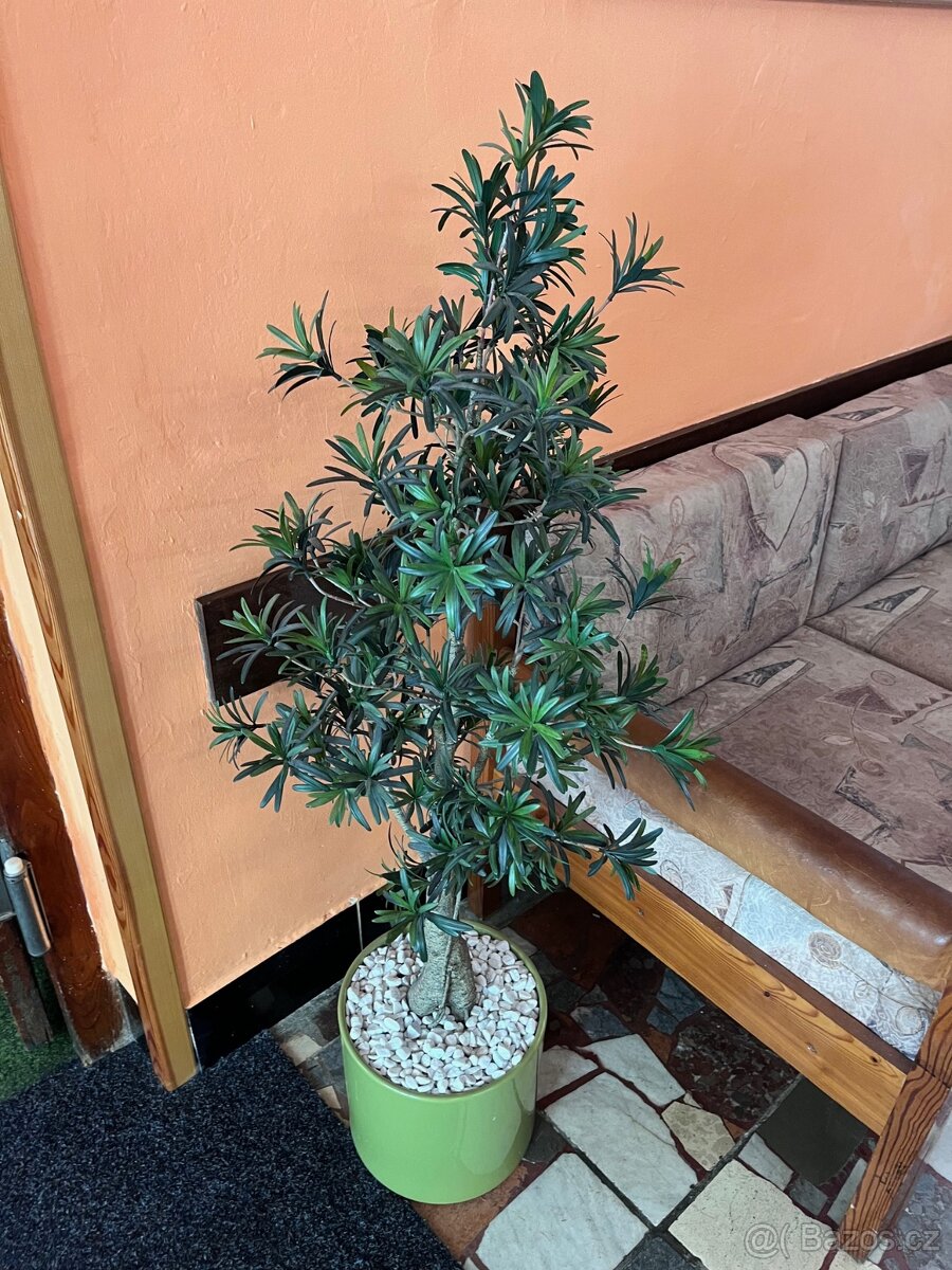 UMĚLÝ STROMEK - 135 cm