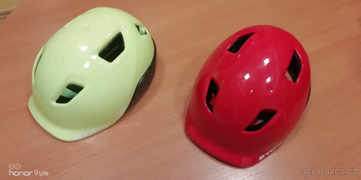 Dětská helma na kolo S 53-56 cm