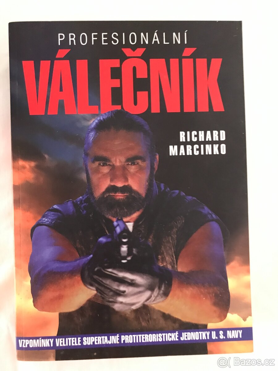 Profesionální válečník vzpomínky velitele superta
