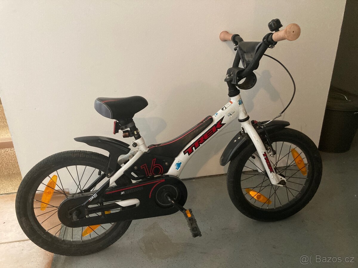 Kolo TREK 16