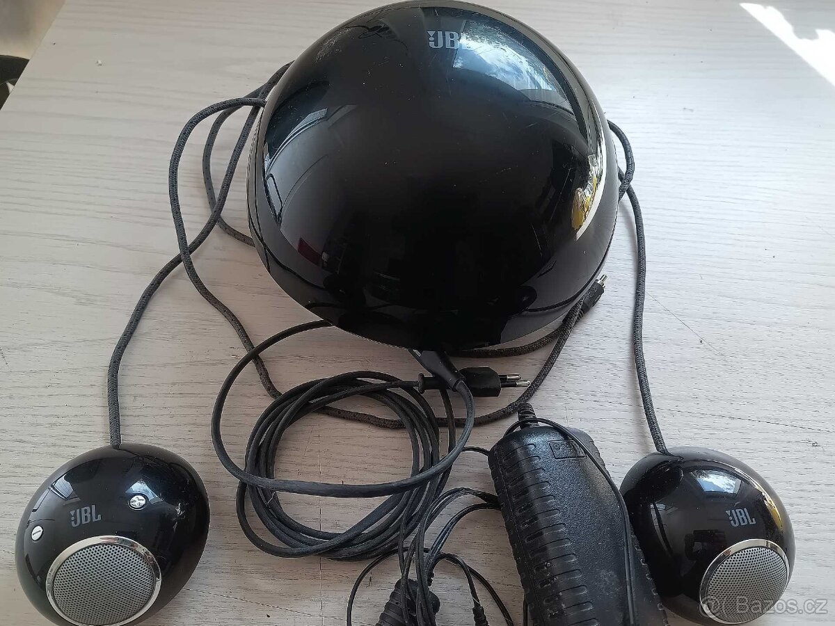JBL reproduktory Spot 2.1, černé, funkční.