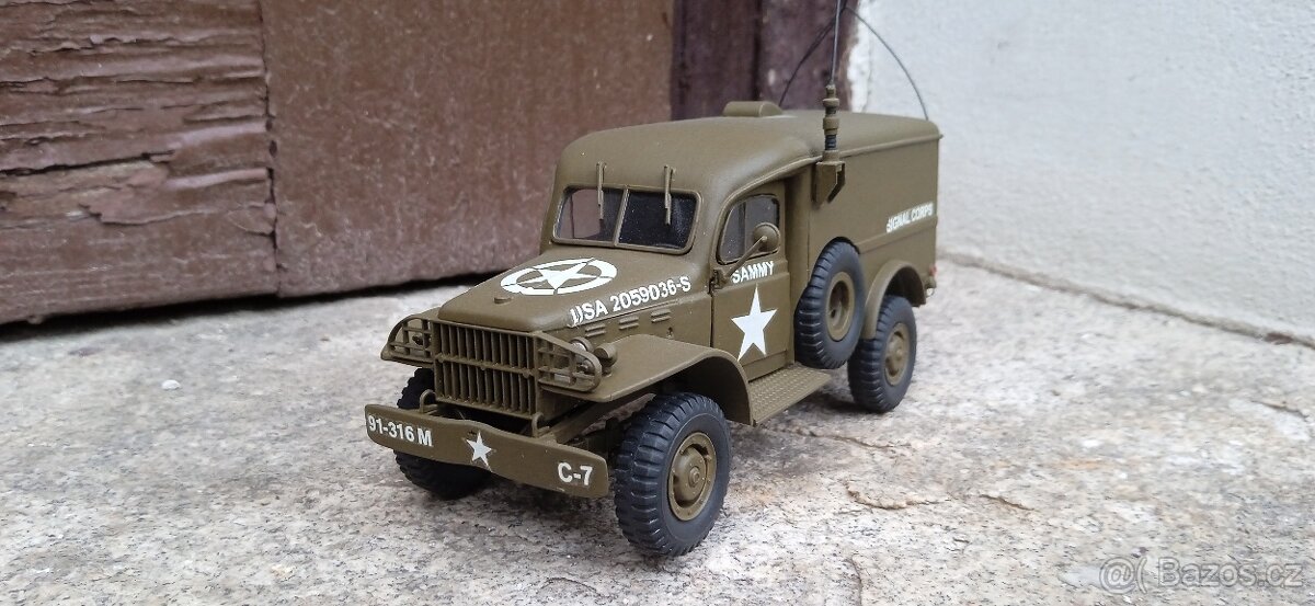 Model Dodge WC-54, Signal Corps 1/35