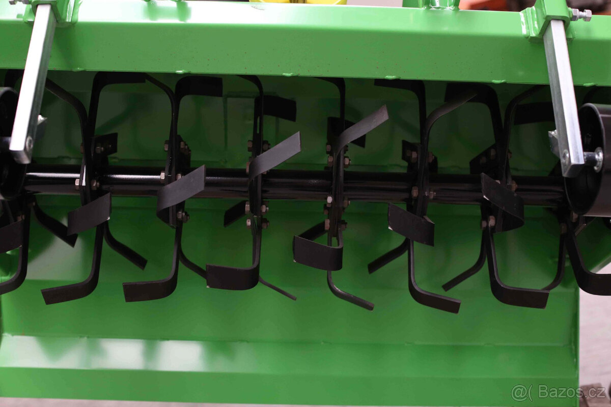 rotavátor AKR - 140 zánovní stav za malo/traktor