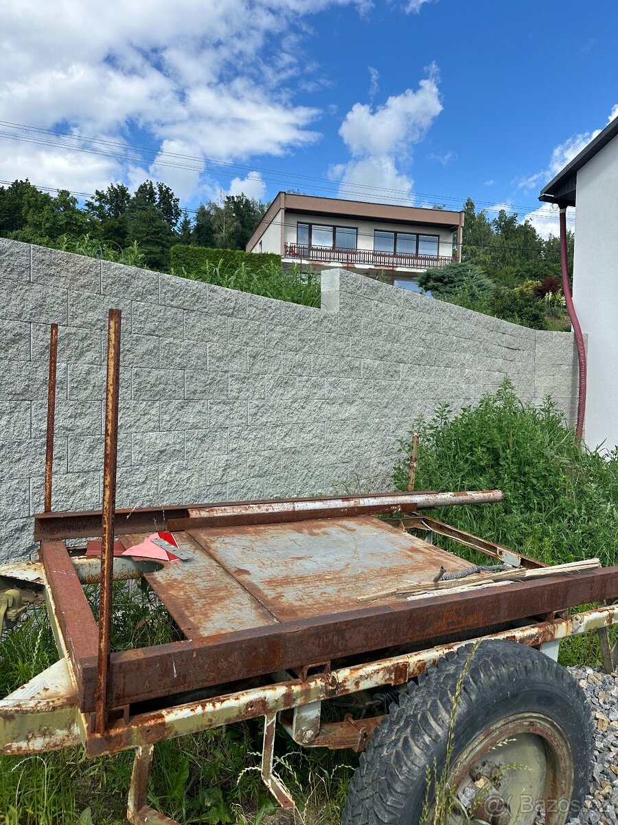 Podvozek pod dvoukolový vlek