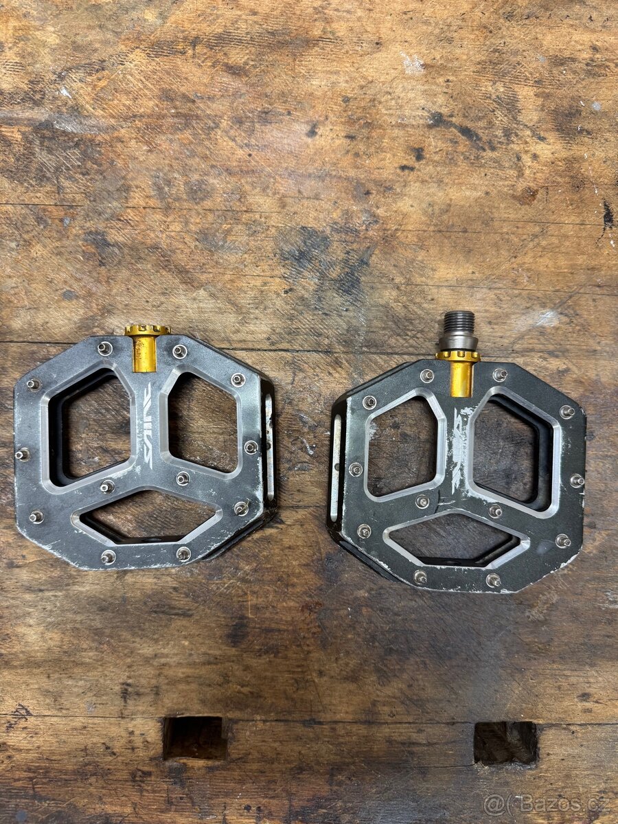 Pedály Shimano Saint