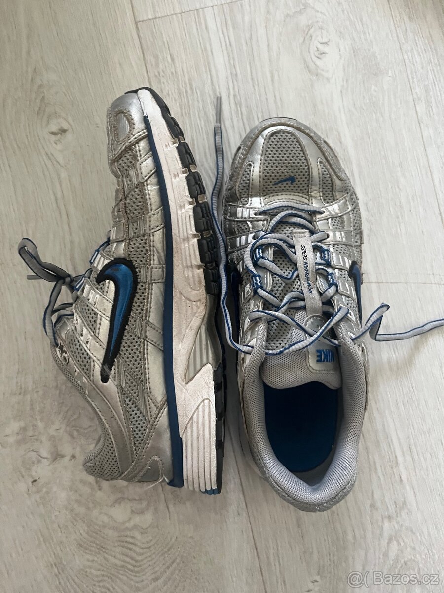 Nike boty