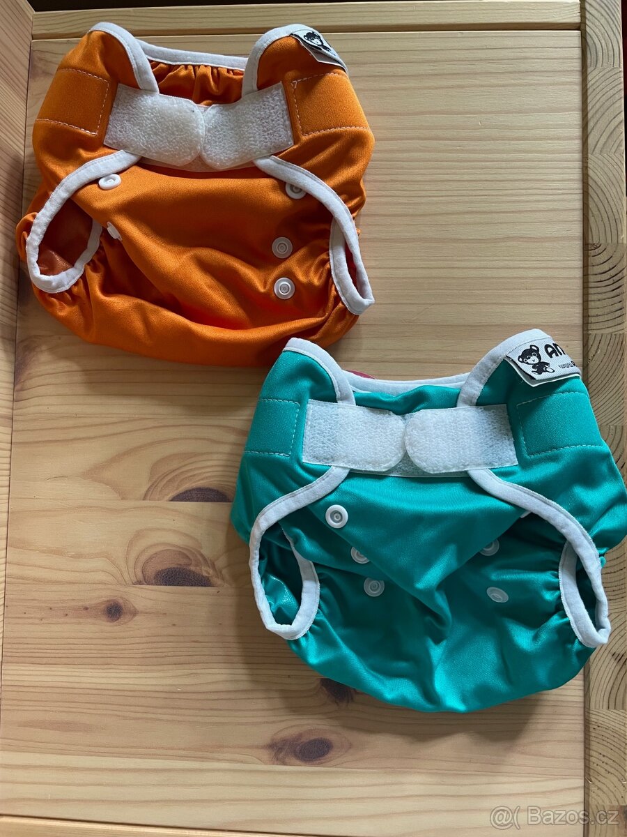 Svrchní novorozenecké kalhotky zn.ANAVY - PUL - nové