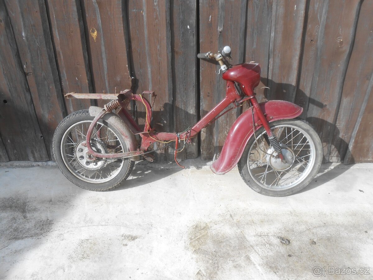 jawa 555 nekompletni