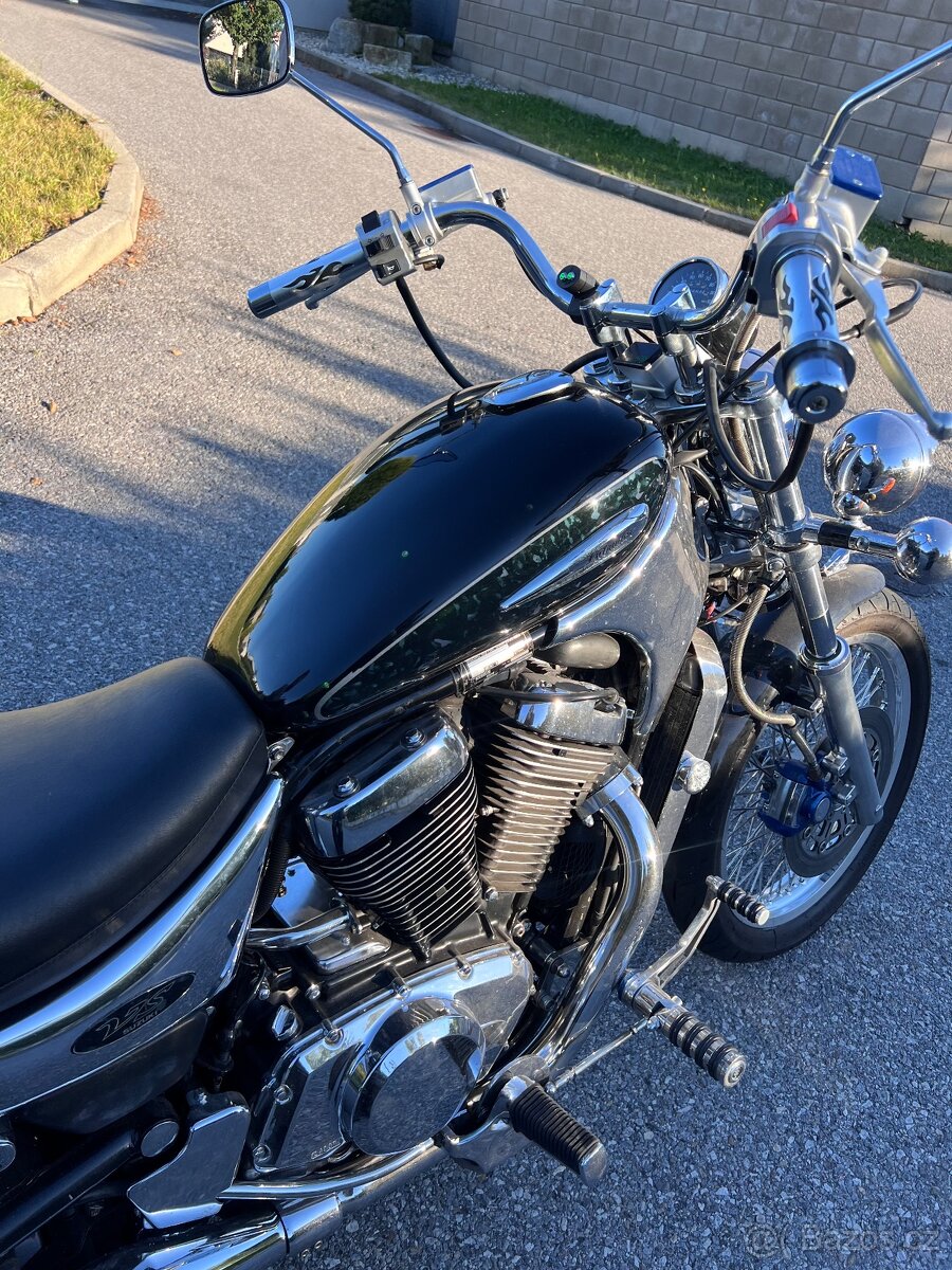 Suzuki VS800GL Intruder