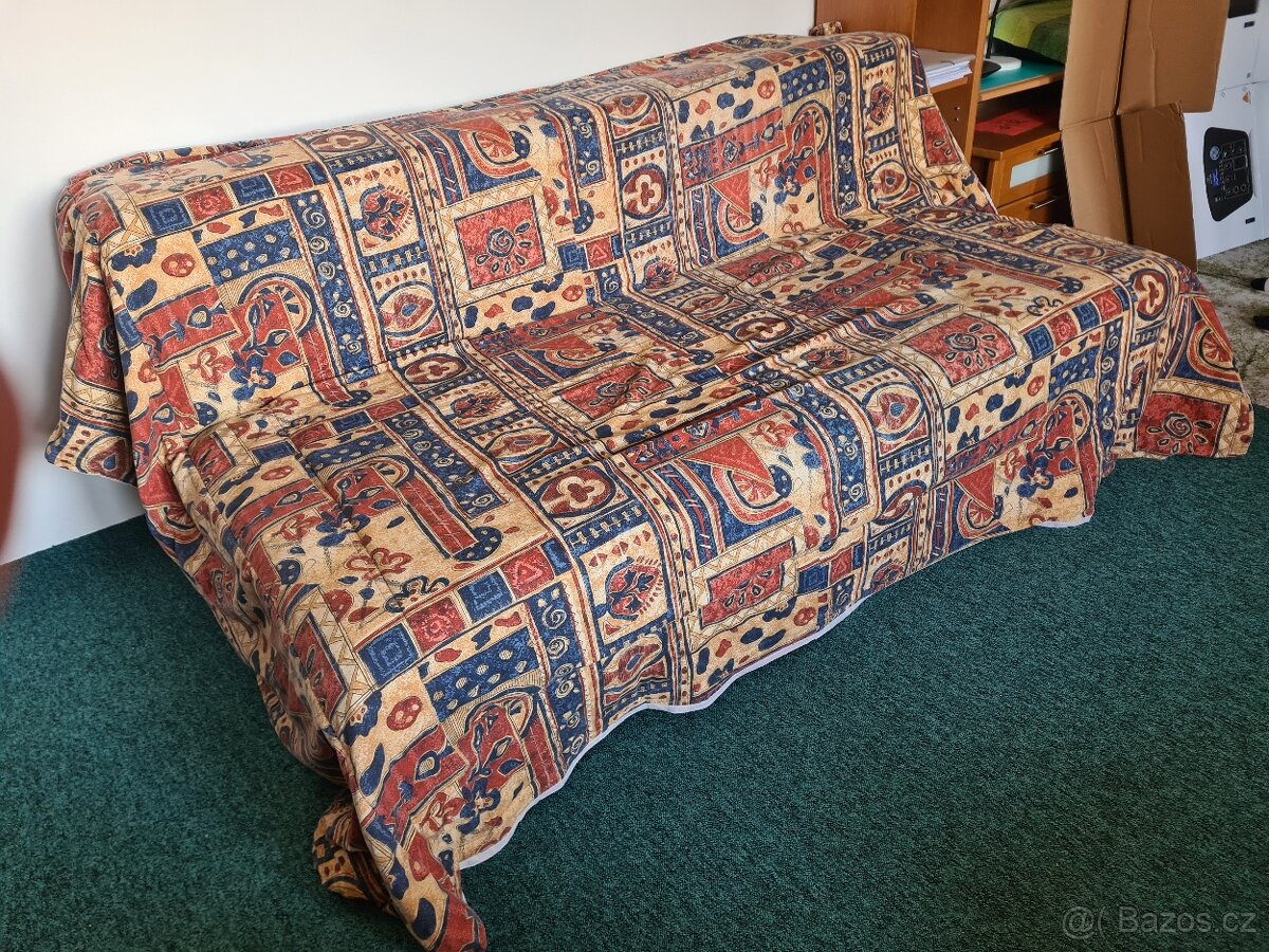 Rozkládací válenda 160x200, s úložným prostorem