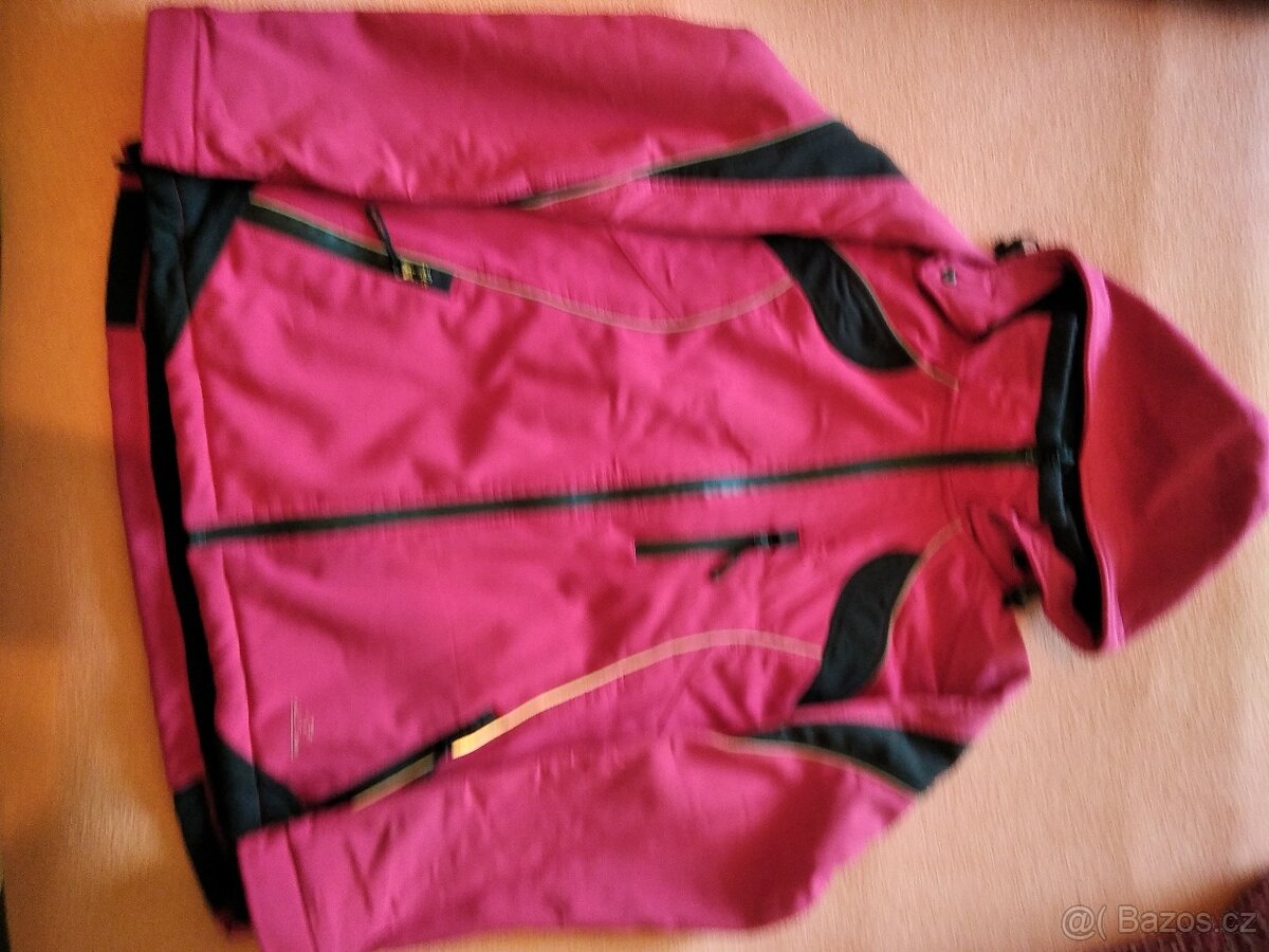 Dámská softhelová bunda + 1 x kalhoty
