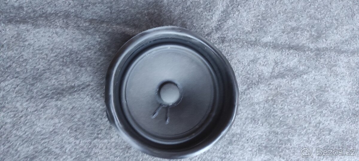 Prodám reproduktor Škoda Octavia III