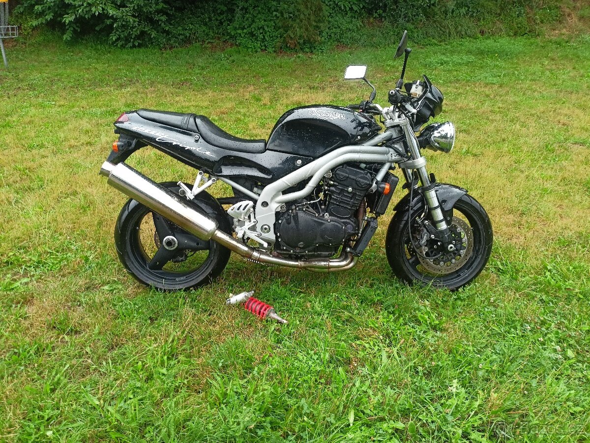 Triumph speed triple 955