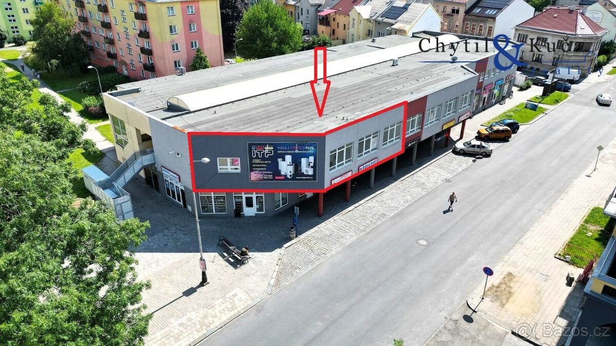 Pronájem obchodních prostor 200 m2 a 60 m2, Čechova, Přerov
