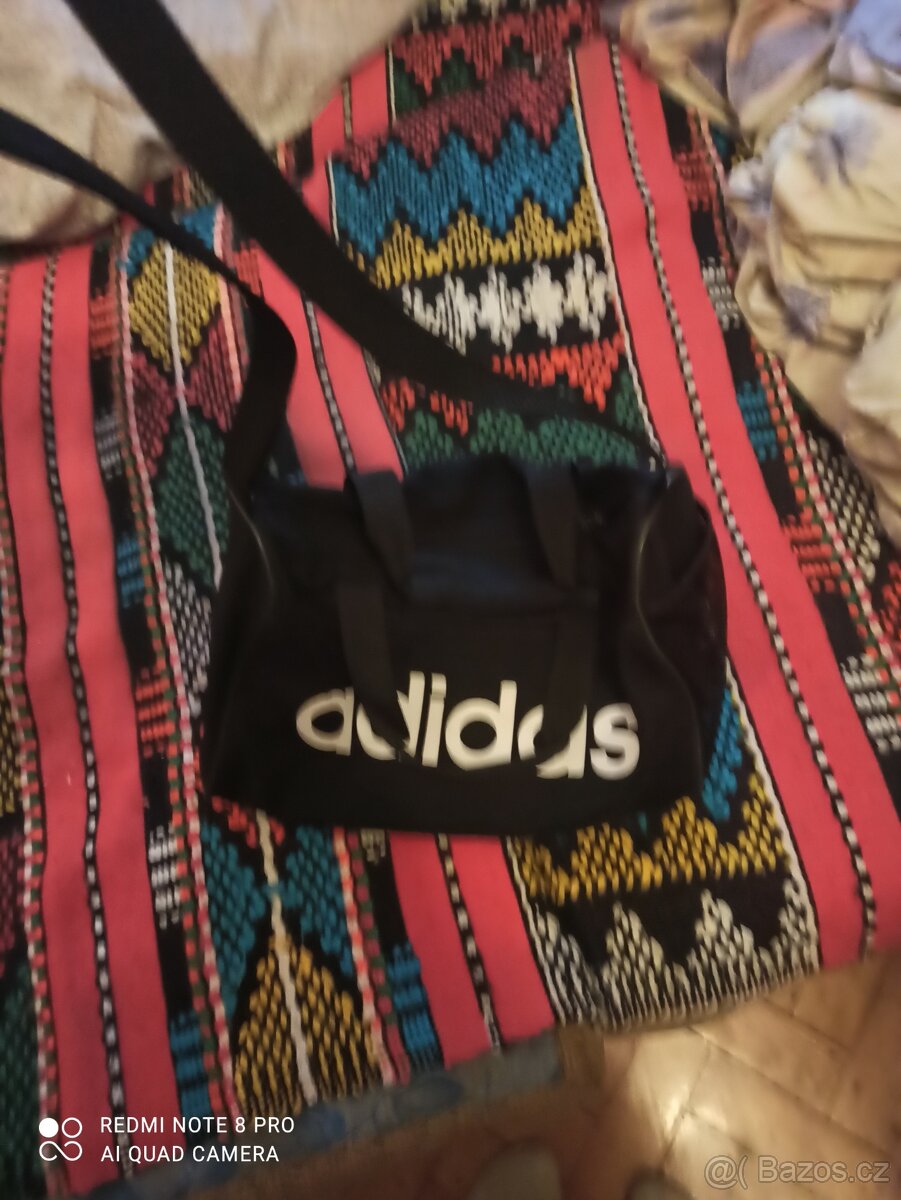 Adidas kabelka